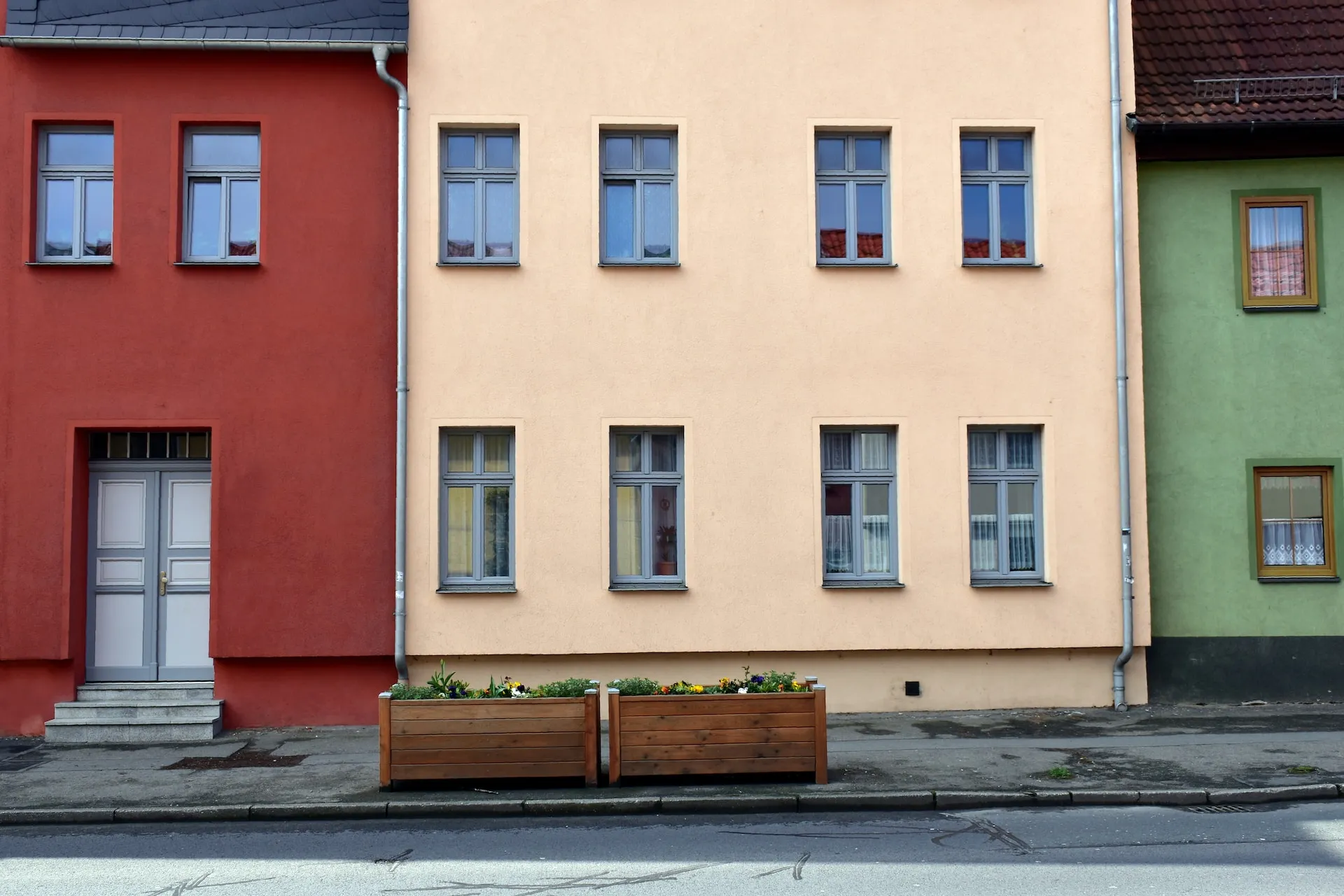 Gepflegte Fassade mit energieeffizienter Versiegelung